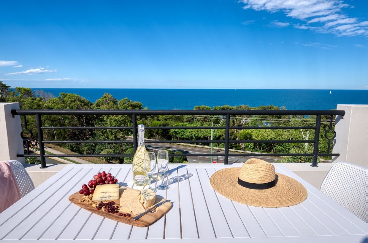 The Point Coolum Winter Warmer - Stay 4 Pay 3