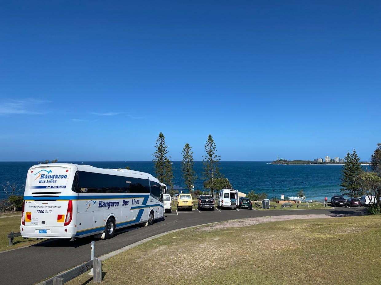 Kangaroo Bus Lines - Sunshine Coast