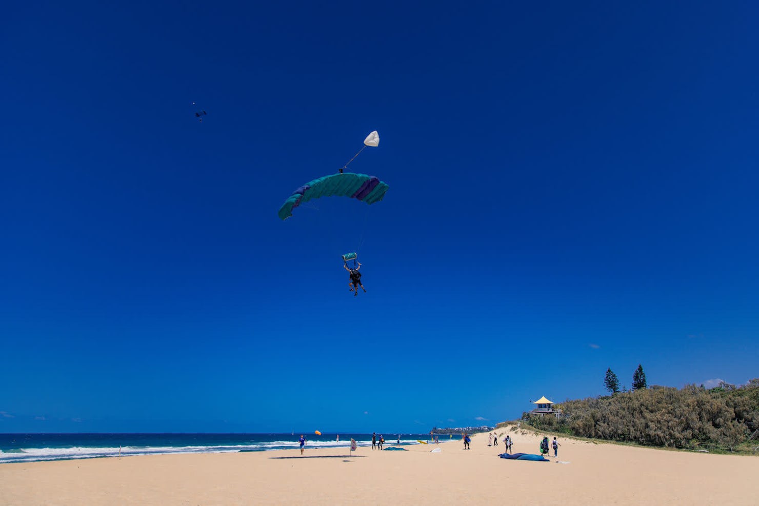 Skydive Caloundra landing at Currimundi Beach