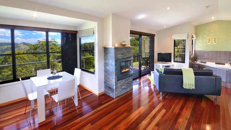 Winning accommodation options with stellar views in Maleny. Photo: Blue Summit Cottages
