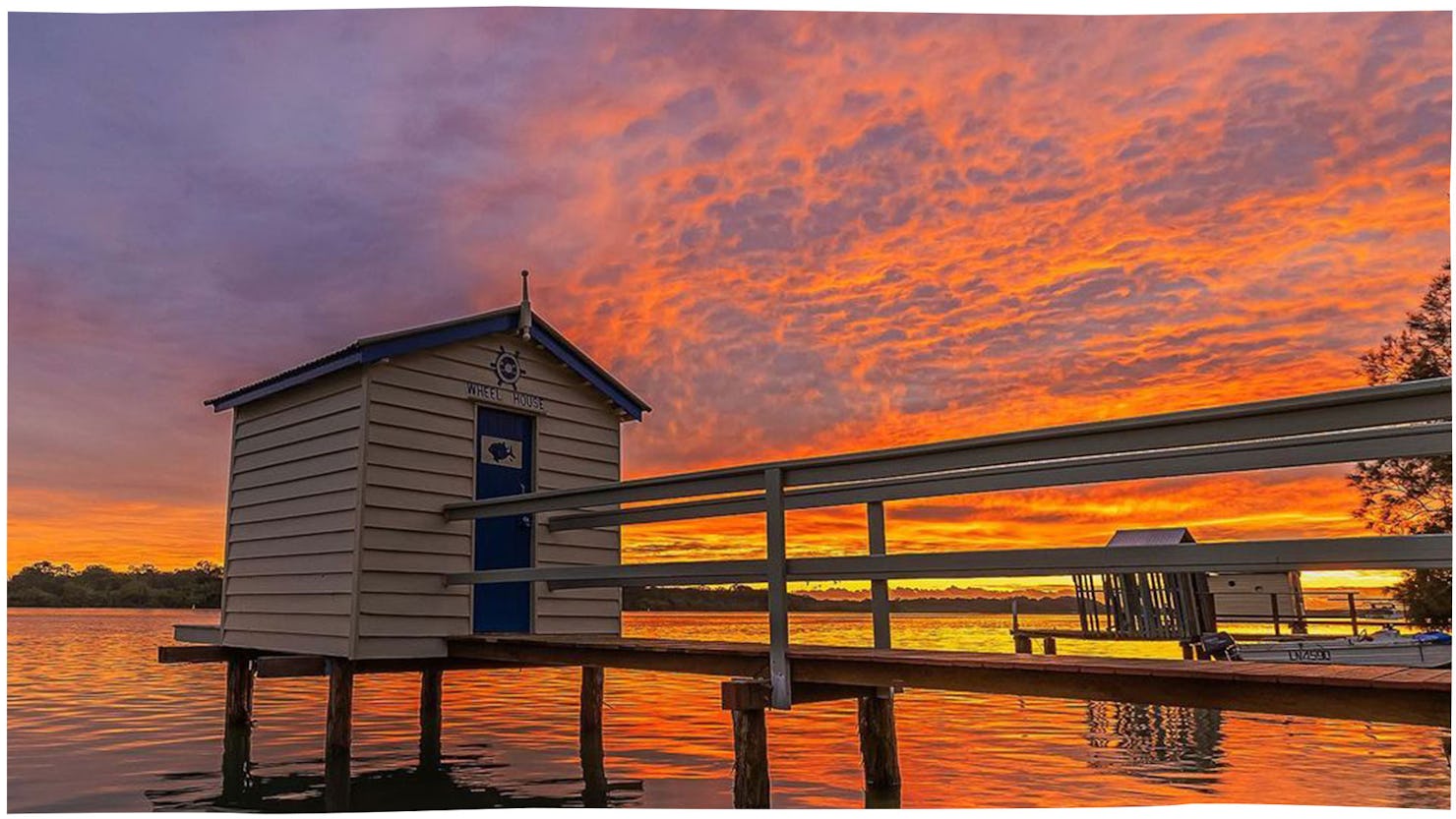 Boat sheds in Maroochydore. Credit: @chippieb